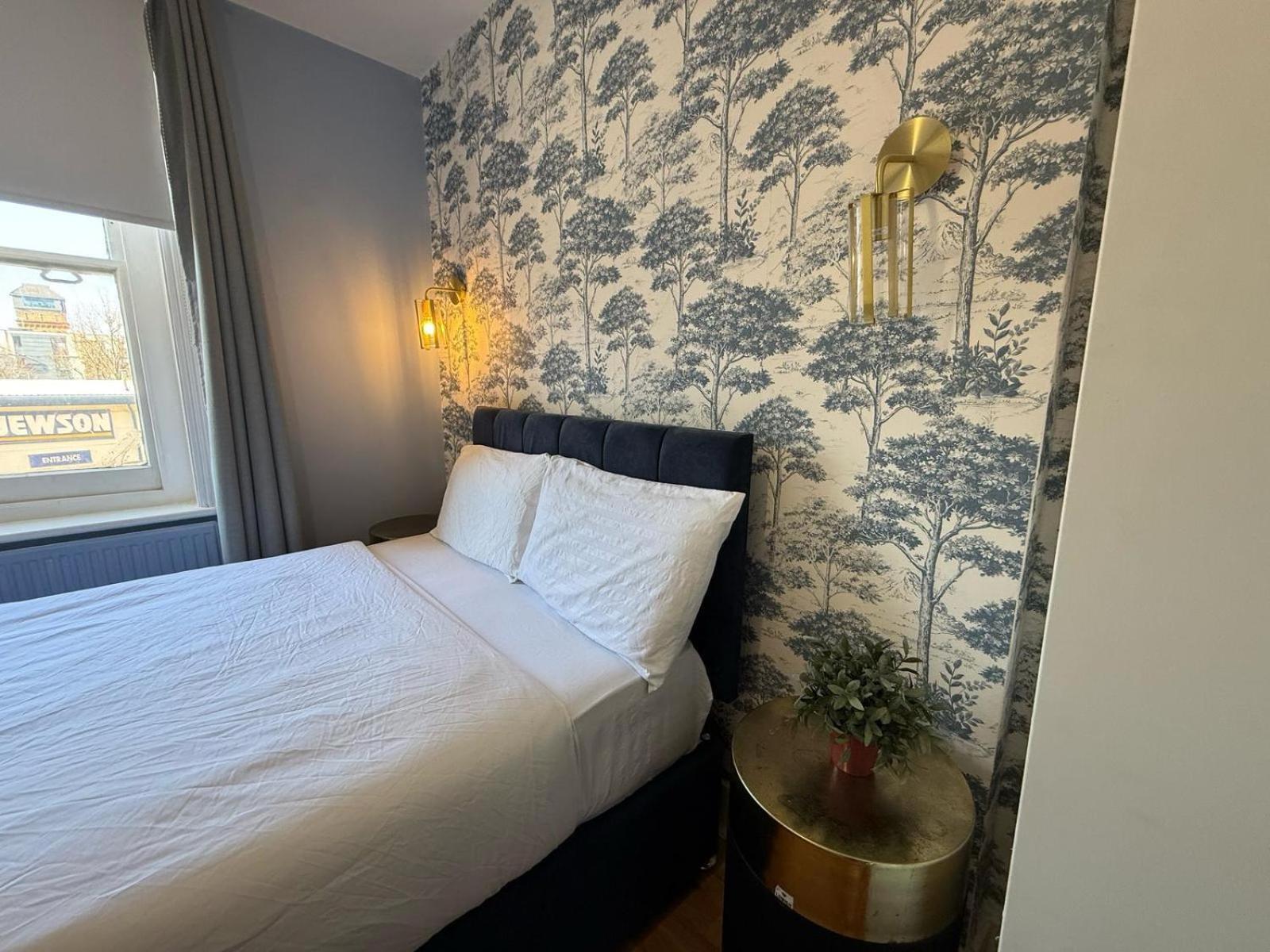A6-3 Bed 2nd Floor Flat Near Elephant And Castle Apartamento Londres